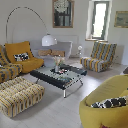 Chateau D'eau Insolite