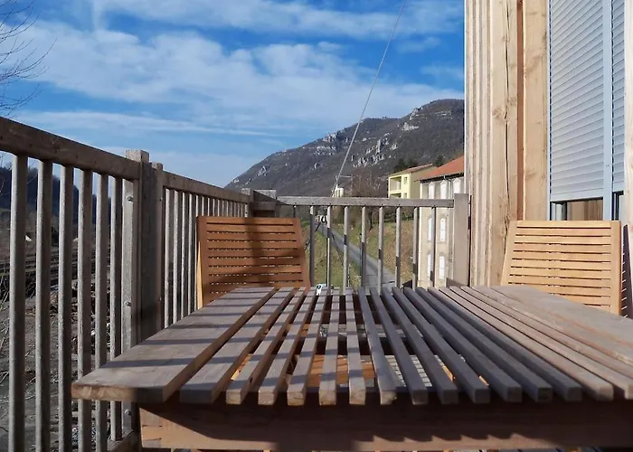 Prázdninový dům Chateau D'eau Insolite Tournemire (Aveyron)